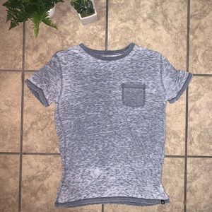 AMERICAN EAGLE OUTFITTERS TEE